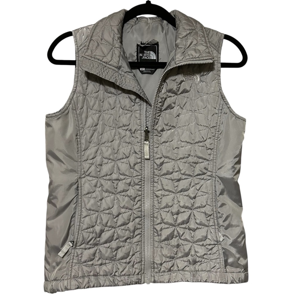 The North Face Women's Gray Quilted Vest Sz S Outdoor Layering Zip Up